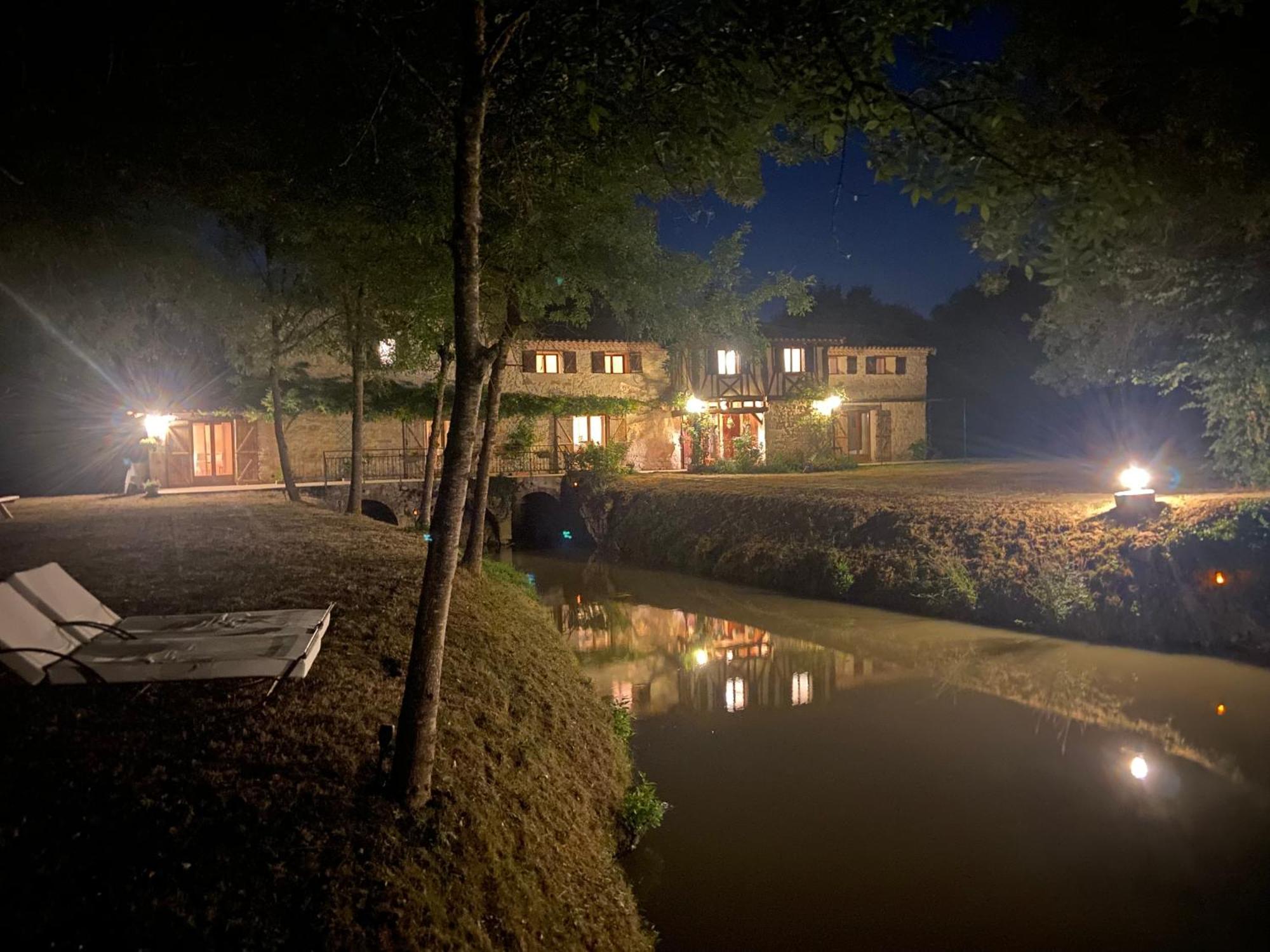 Gite Le Moulin Samsara Homps  Exteriér fotografie